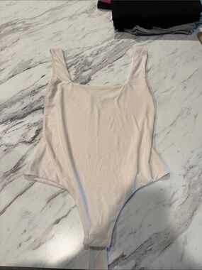 PrettyLittleThing Cream Scoop Neck Bodysuit